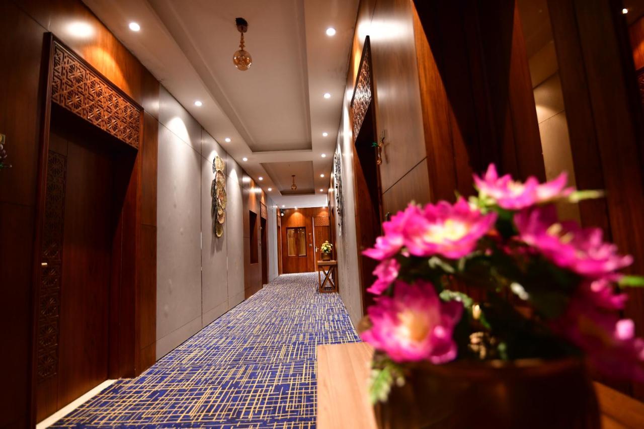 Kamay The Kohinoor Palace - A Heritage Hotel Faizābād Dış mekan fotoğraf