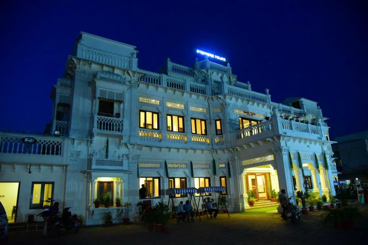Kamay The Kohinoor Palace - A Heritage Hotel Faizābād Dış mekan fotoğraf